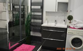 Apartment Near Old Town